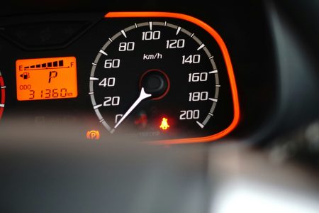 Πώς να καταλάβω αν ένα αυτοκίνητο έχει γυρισμένα χιλιόμετρα;